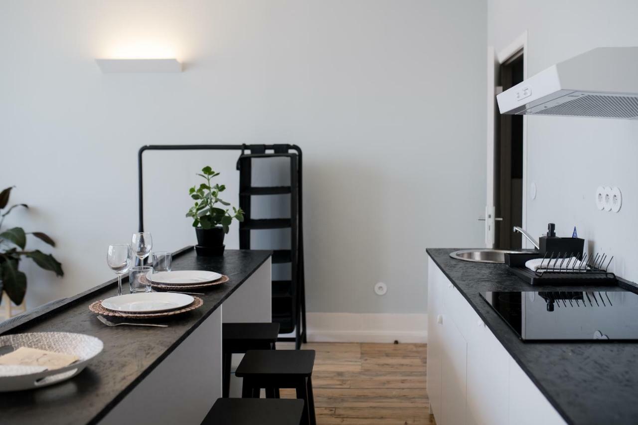 Baixa24 •P2R• Bright Apt In Vibrant Downtown Πόρτο Εξωτερικό φωτογραφία