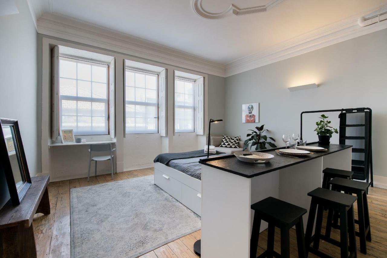 Baixa24 •P2R• Bright Apt In Vibrant Downtown Πόρτο Εξωτερικό φωτογραφία