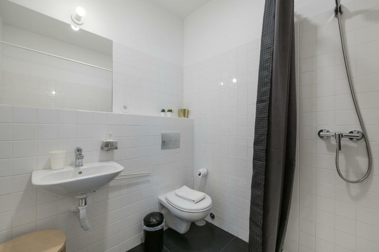 Baixa24 •P2R• Bright Apt In Vibrant Downtown Πόρτο Εξωτερικό φωτογραφία