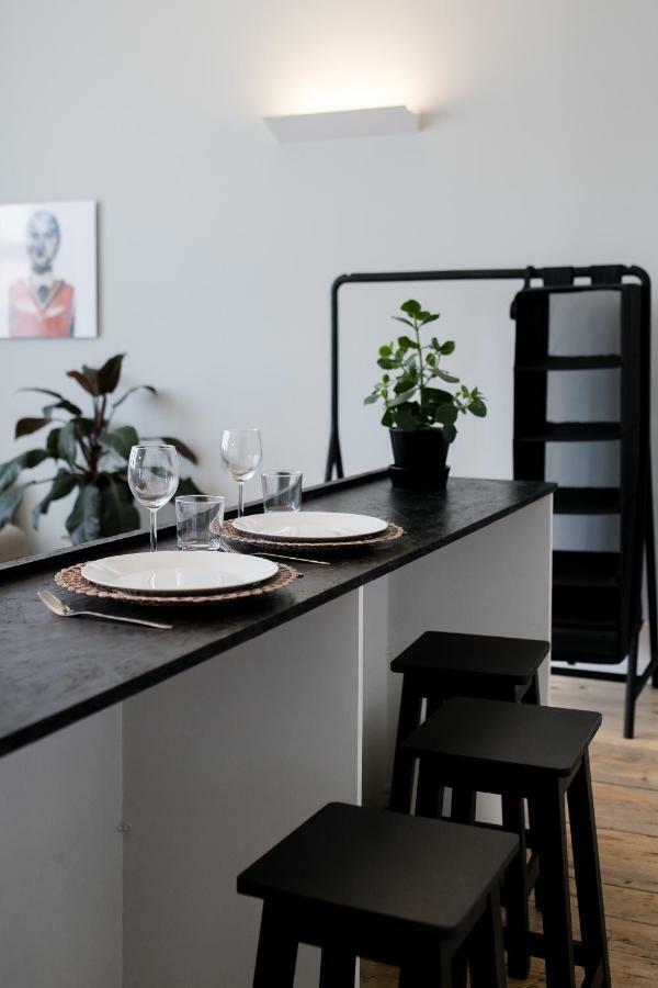 Baixa24 •P2R• Bright Apt In Vibrant Downtown Πόρτο Εξωτερικό φωτογραφία