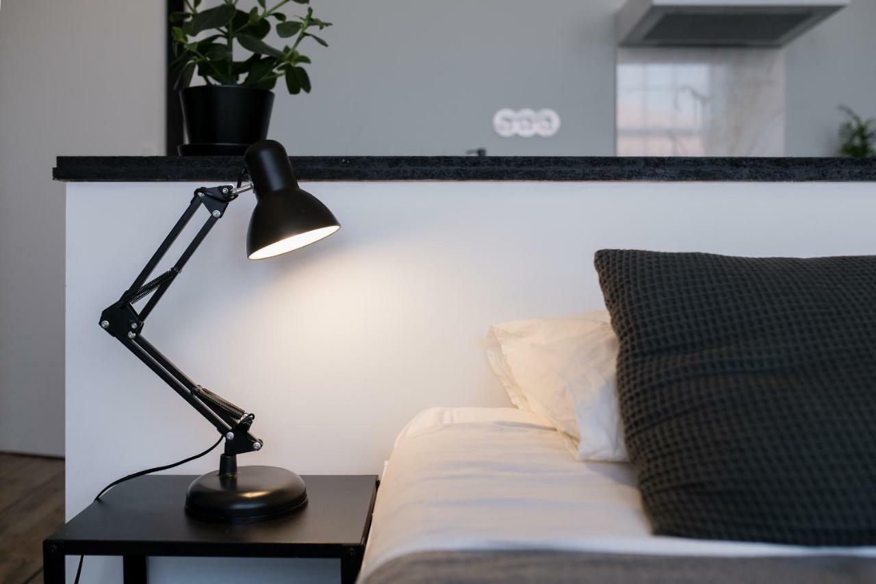 Baixa24 •P2R• Bright Apt In Vibrant Downtown Πόρτο Εξωτερικό φωτογραφία