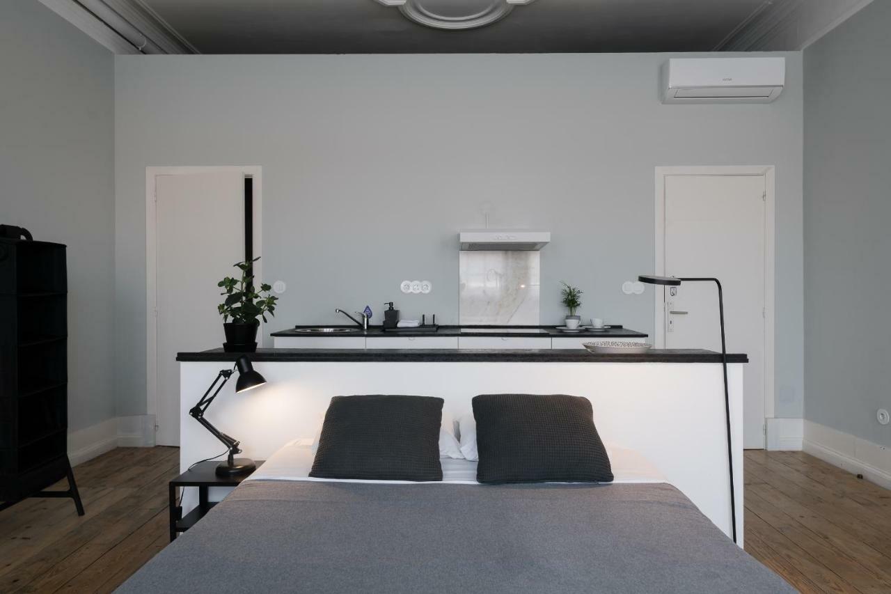 Baixa24 •P2R• Bright Apt In Vibrant Downtown Πόρτο Εξωτερικό φωτογραφία