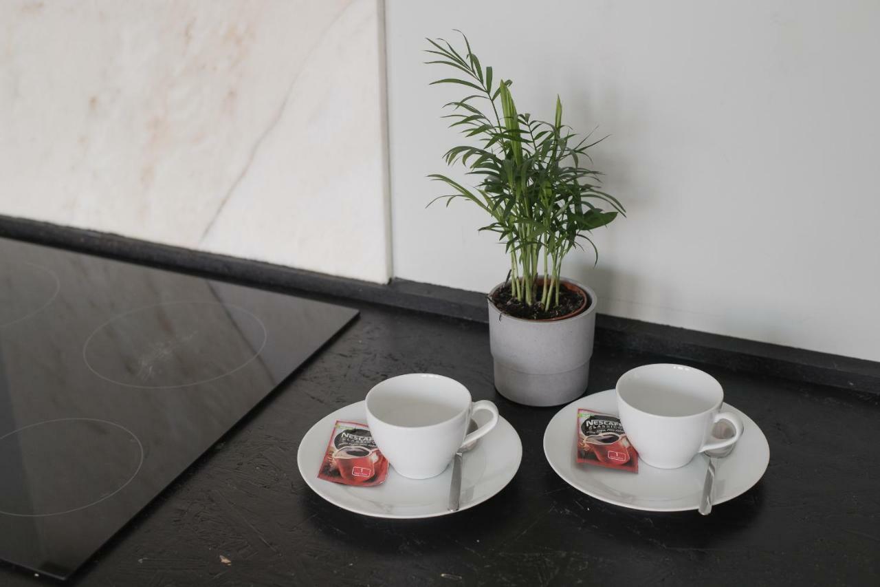 Baixa24 •P2R• Bright Apt In Vibrant Downtown Πόρτο Εξωτερικό φωτογραφία