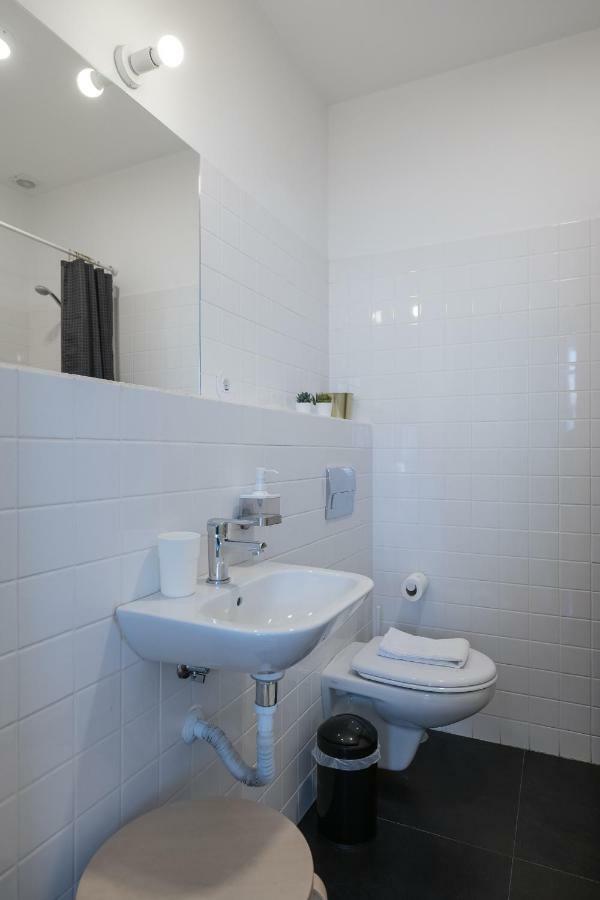 Baixa24 •P2R• Bright Apt In Vibrant Downtown Πόρτο Εξωτερικό φωτογραφία